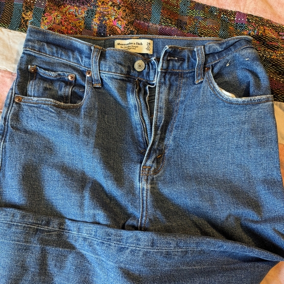 Abercrombie slim straight size 26 short jeans - Picture 1 of 4